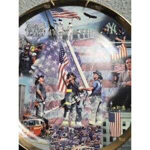 Vintage Danbury Mint United We Stand 9/11 Firefighters Collector Plate Gold Rim